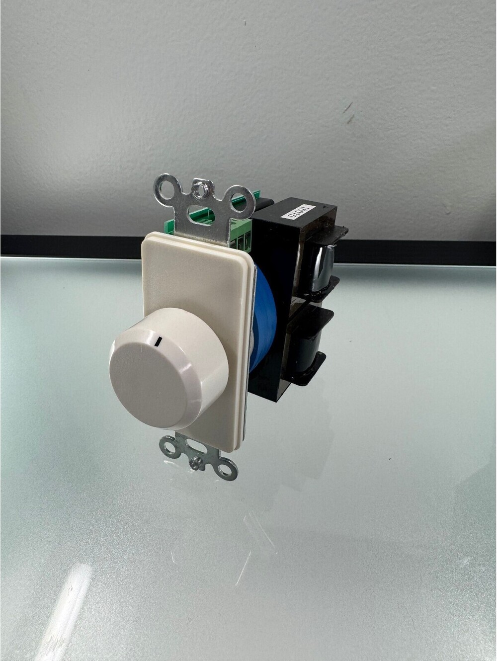 Monoprice Speaker Volume Controller, 100 Watts MVR-100